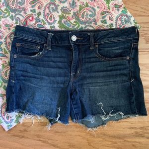 American eagle women’s cut-off shorts | size 12